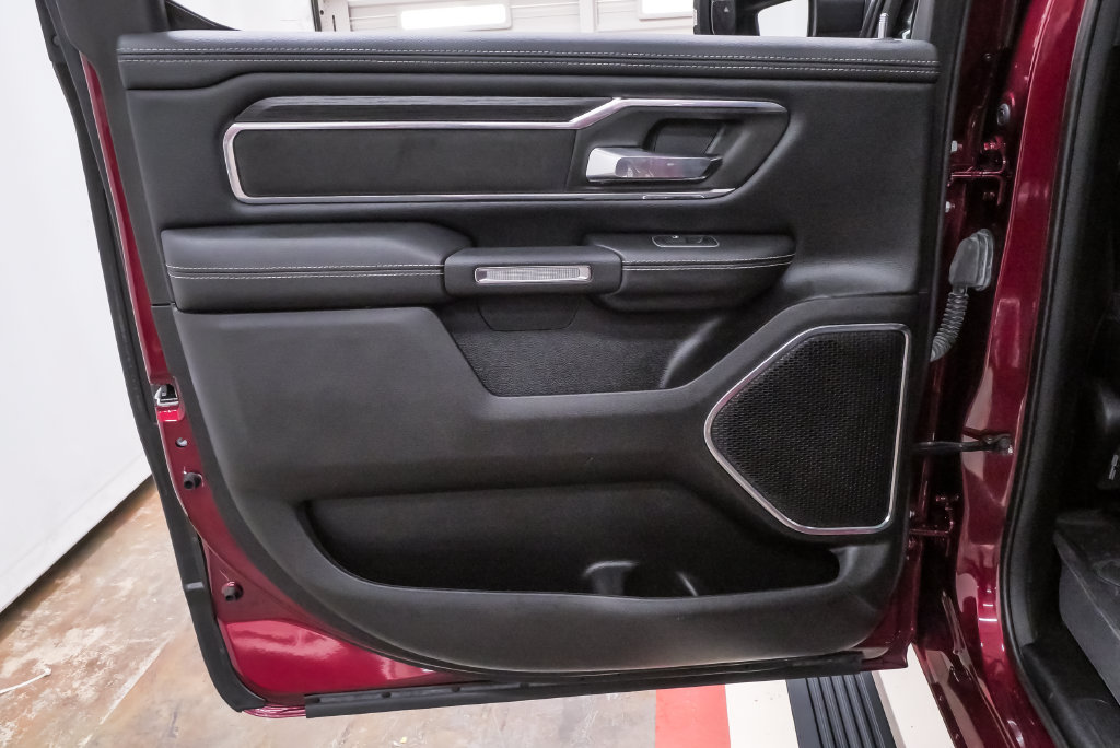 Used 2024 RAM 1500 Laramie RWD image 26