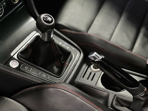 Used 2015 Volkswagen GTI Autobahn w/ Lighting Package (SEL) image 30