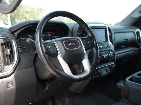 Used 2021 GMC Sierra 1500 SLE image 17