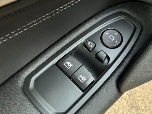 Used 2024 BMW Z4 sDrive30i w/ Convenience Package RWD image 50