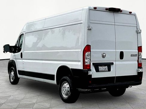 Used 2023 RAM ProMaster 2500 FWD image 4