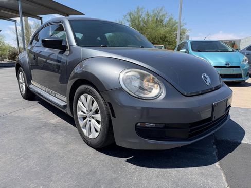 Used 2014 Volkswagen Beetle 1.8T FWD image 1