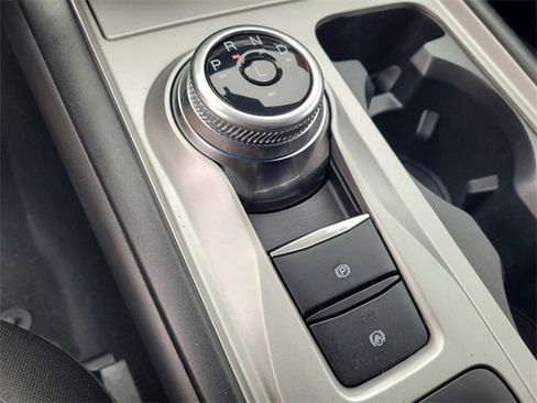 Used 2022 Ford Explorer XLT image 23