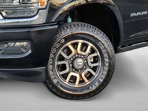Used 2024 RAM 2500 Limited w/ Safety Group image 26