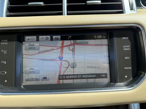 Used 2014 Land Rover Range Rover Sport HSE image 26