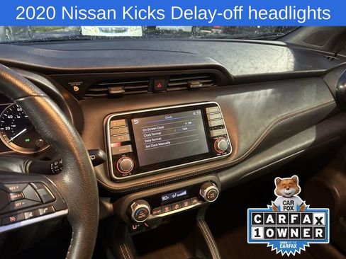 Used 2020 Nissan Kicks SR image 25