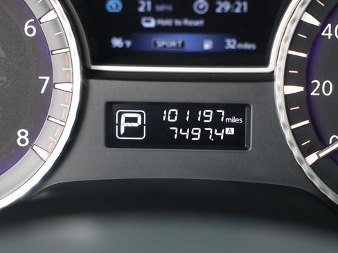 Used 2019 INFINITI QX60 Luxe w/ Essential Package FWD image 50