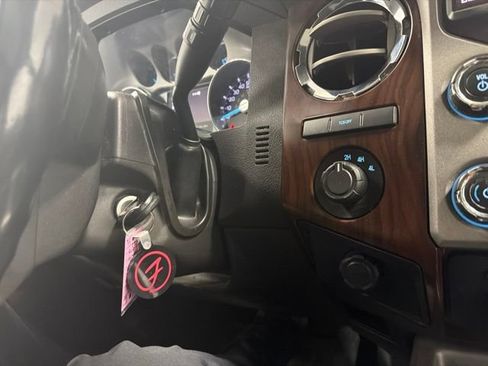 Used 2014 Ford F350 Lariat w/ Lariat Ultimate Package AWD/4WD image 27