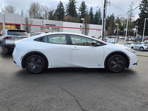 Certified 2026 Toyota Prius LE image 8