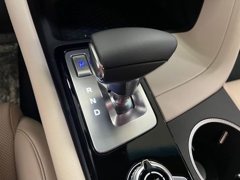 New 2026 Genesis G70 2.5T RWD image 24