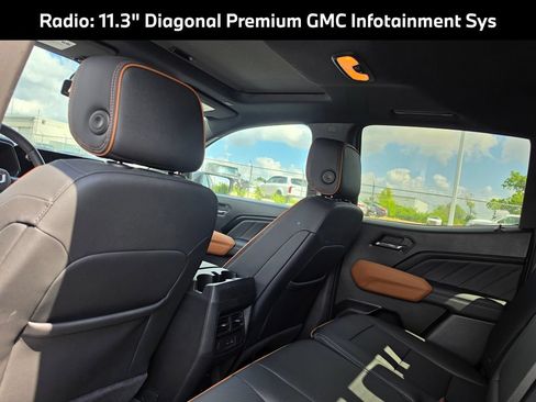 Used 2024 GMC Canyon AT4 w/ AT4 Premium Package AWD/4WD image 12