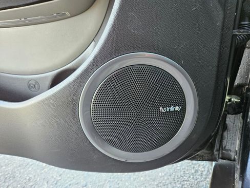 Used 2016 Kia Soul + w/ Primo Package image 15