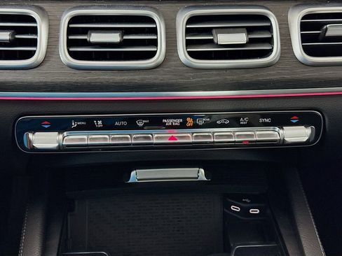 Used 2024 Mercedes-Benz GLE 350 4MATIC image 16