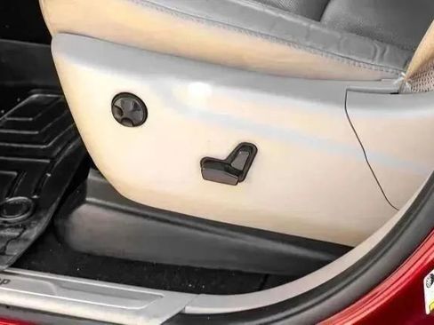 Used 2021 Jeep Grand Cherokee Limited w/ Luxury Group II image 37