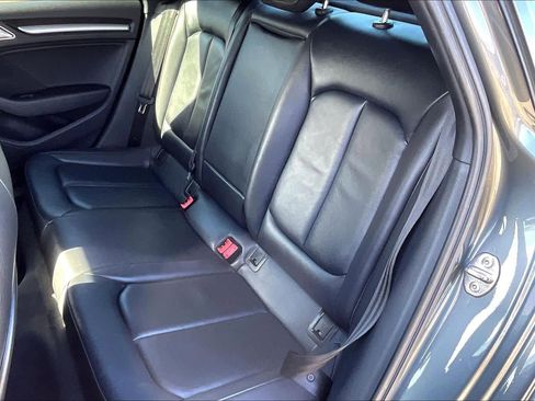 Used 2019 Audi A3 2.0T Premium image 18