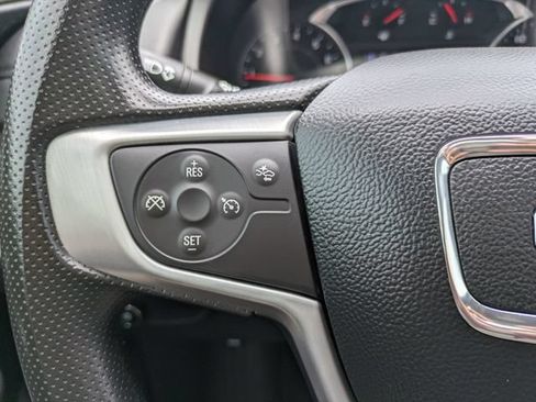 Certified 2024 GMC Terrain SLE w/ Driver Convenience Package FWD image 23
