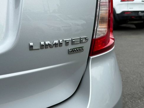 Used 2013 Ford Edge Limited AWD/4WD image 5