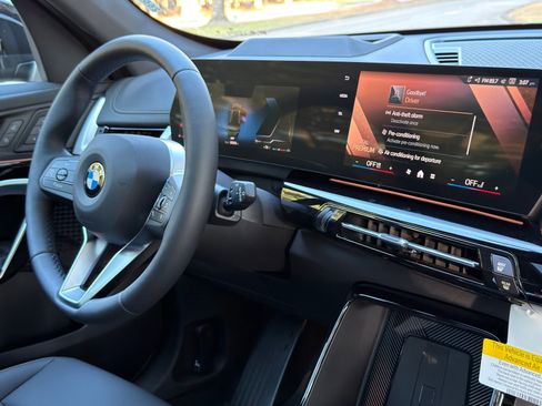 New 2026 BMW X1 xDrive28i w/ Technology Package image 22