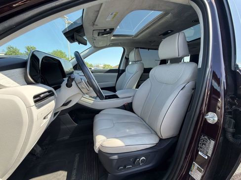 Used 2023 Hyundai Palisade Calligraphy w/ Winter Package AWD/4WD image 13