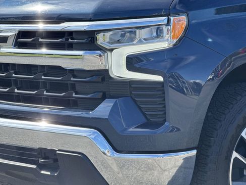 Used 2022 Chevrolet Silverado 1500 LT image 6