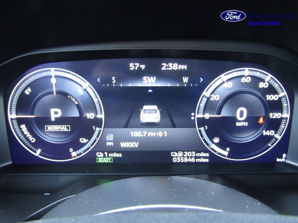 Used 2024 Mitsubishi Outlander SEL AWD/4WD image 14