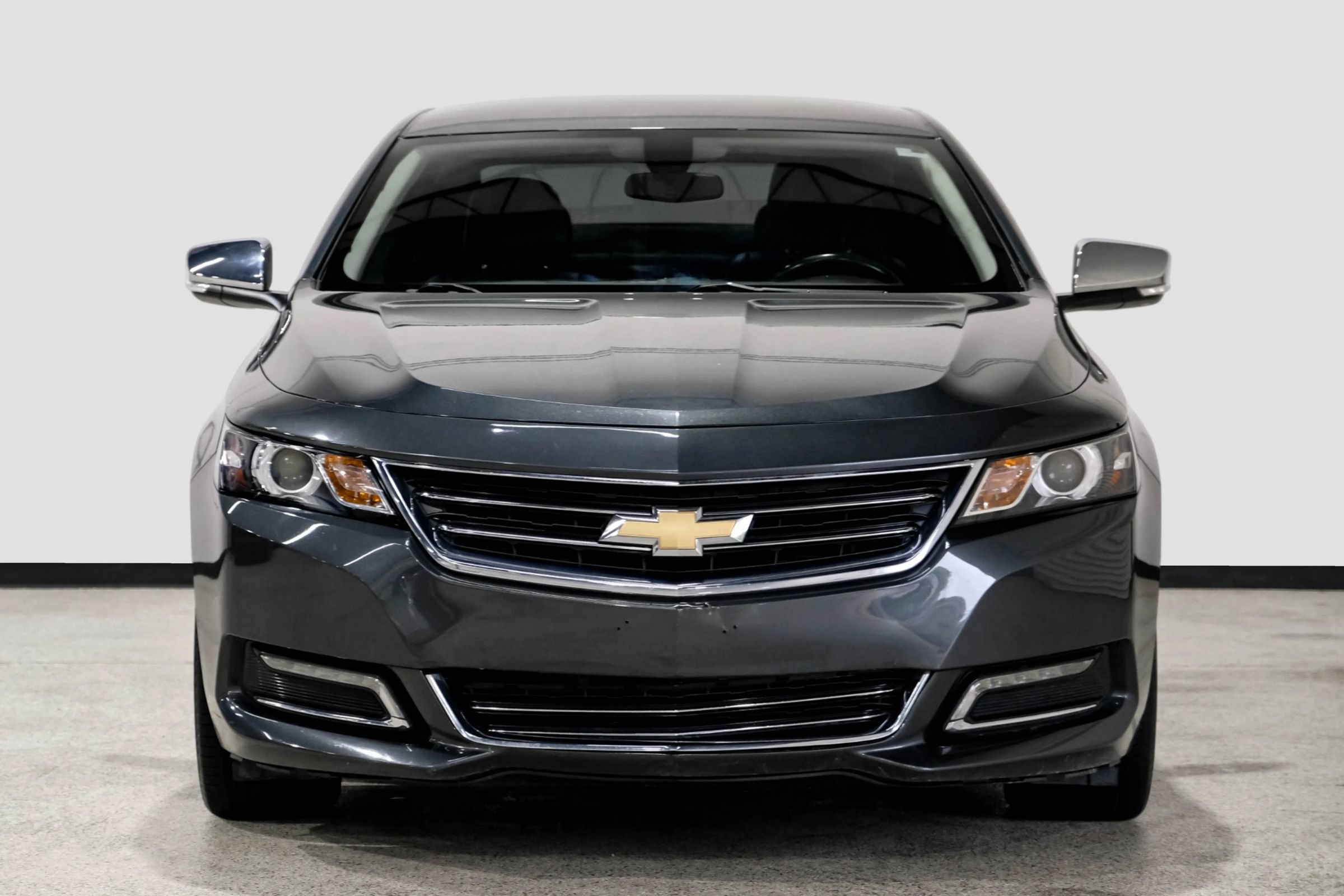 Used 2019 Chevrolet Impala Premier FWD image 3