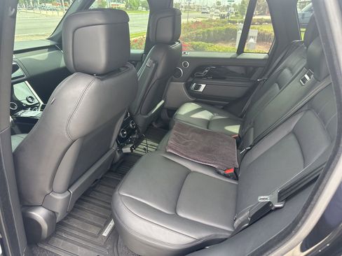 Used 2021 Land Rover Range Rover Westminster Edition image 2