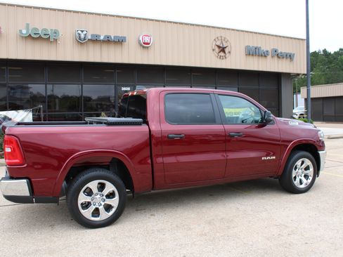 Certified 2025 RAM 1500 Lone Star AWD/4WD image 6