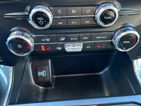 Used 2022 Ford F150 XLT w/ Equipment Group 302A High image 26