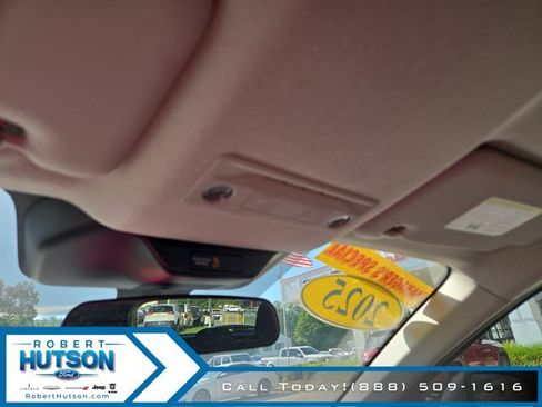 Used 2025 Nissan Kicks SV w/ Illumination Package FWD image 24