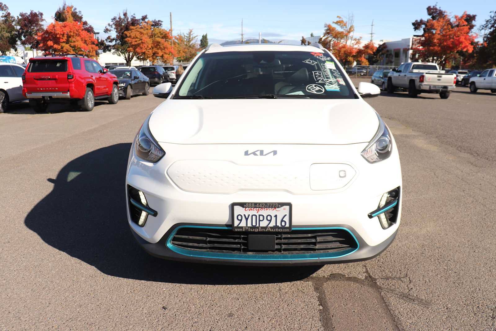Used 2022 Kia Niro EX Premium FWD image 2