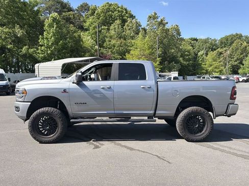 Used 2024 RAM 2500 Laramie w/ Night Edition AWD/4WD image 2
