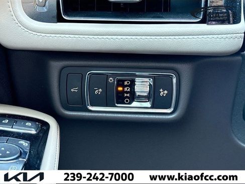 Used 2023 Lincoln Aviator Reserve w/ Equipment Group 201A image 37