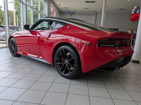 New 2025 Nissan Z Performance w/ Floor Mat Package image 6