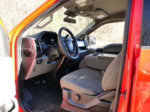 Used 2020 Ford F150 XLT image 12