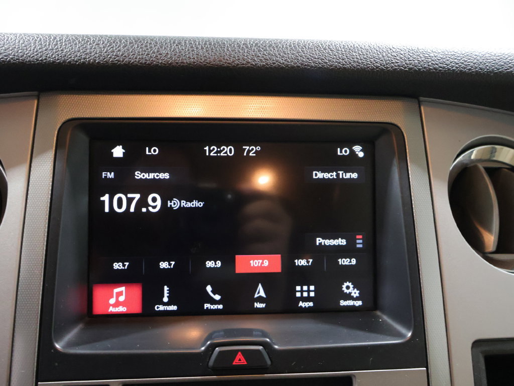 Used 2017 Ford Expedition EL XLT w/ Equipment Group 202A AWD/4WD image 24