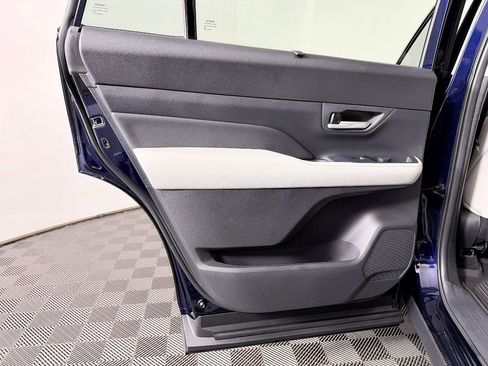 Used 2024 Toyota Grand Highlander AWD image 41