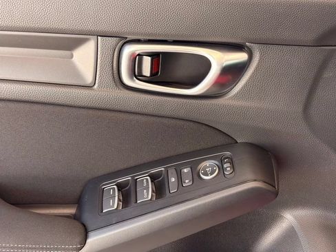 Used 2026 Honda Civic Sport image 32