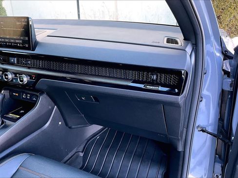 Used 2023 Honda CR-V Sport Touring image 19