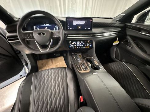 Certified 2026 INFINITI QX60 Autograph w/ Dark Cargo Package image 12