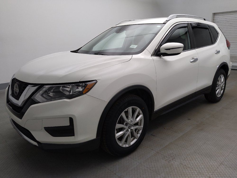 Used 2020 Nissan Rogue SV FWD image 2