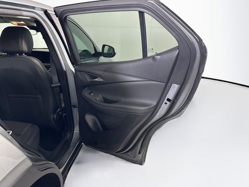 Used 2025 Buick Encore GX Preferred image 28