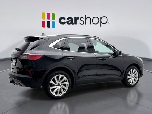 Used 2022 Ford Escape Titanium w/ Titanium Elite Package AWD/4WD image 5