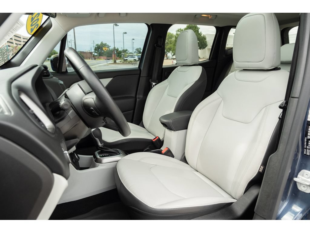 Used 2022 Jeep Renegade Limited w/ Sun, Sound & Wheels Group AWD/4WD image 12