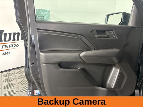 Used 2024 Chevrolet Colorado W/T image 8