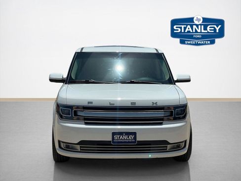 Used 2019 Ford Flex Limited FWD image 2