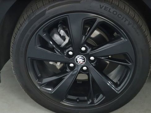 Used 2023 Buick Envision Preferred w/ Sport Touring Package image 37