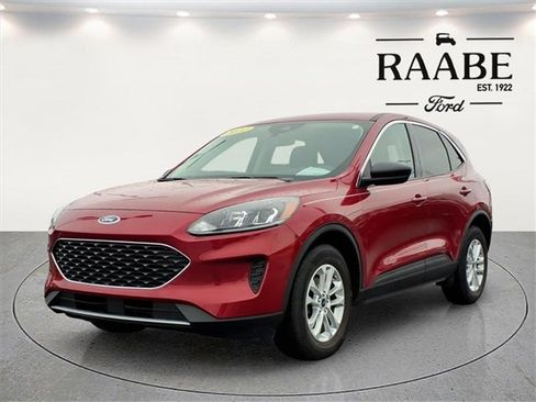 Used 2022 Ford Escape SE image 3