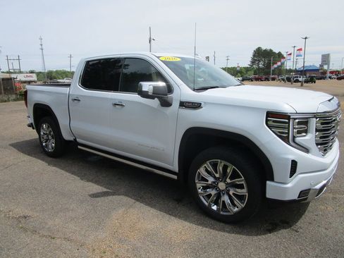 New 2026 GMC Sierra 1500 Denali image 5