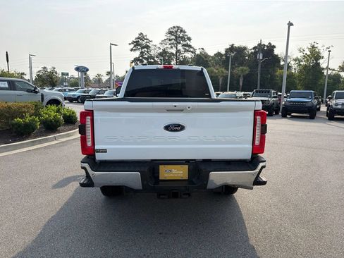 Used 2026 Ford F350 Lariat w/ FX4 Off-Road Package AWD/4WD image 7
